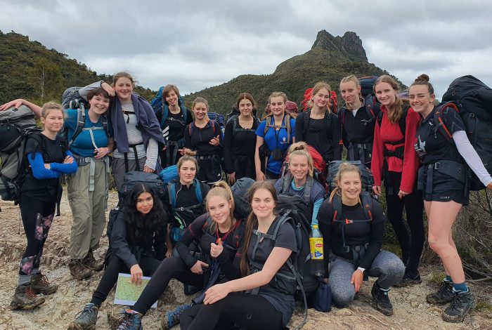 tramp main tramp main