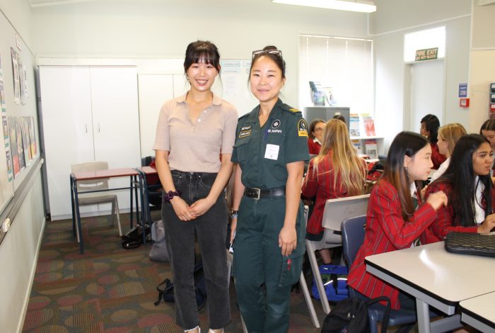 17 March – Nurse and Paramedic (3) 17 March - Nurse and Paramedic (3)