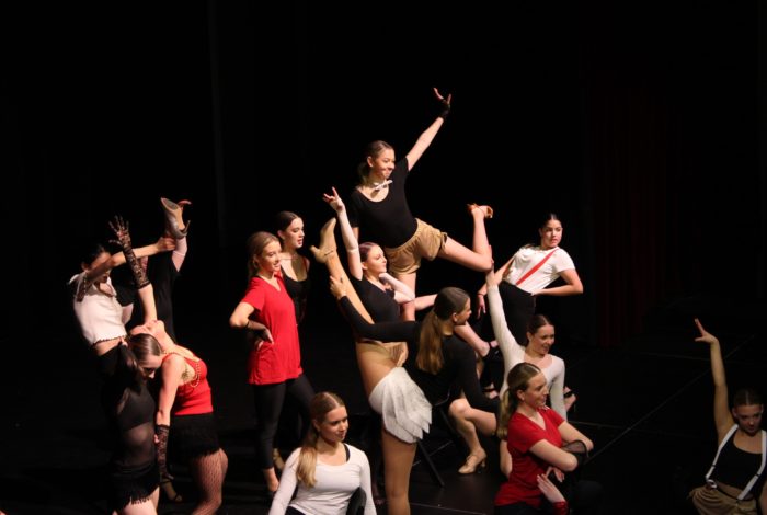 Dance main Dance main